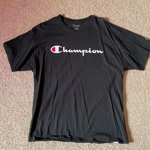 Men’s Champion Tshirt Black size XL Front & Sleeve Logo very good condition